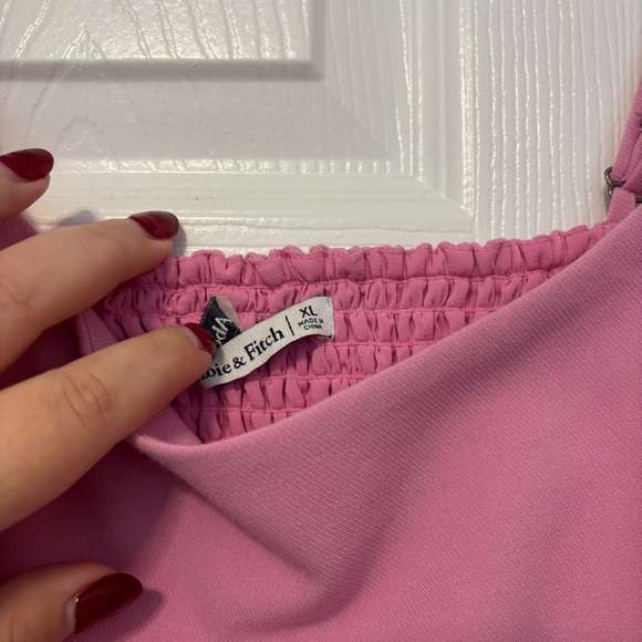 Abercrombie Cropped Tank Top - Picture 2 of 3